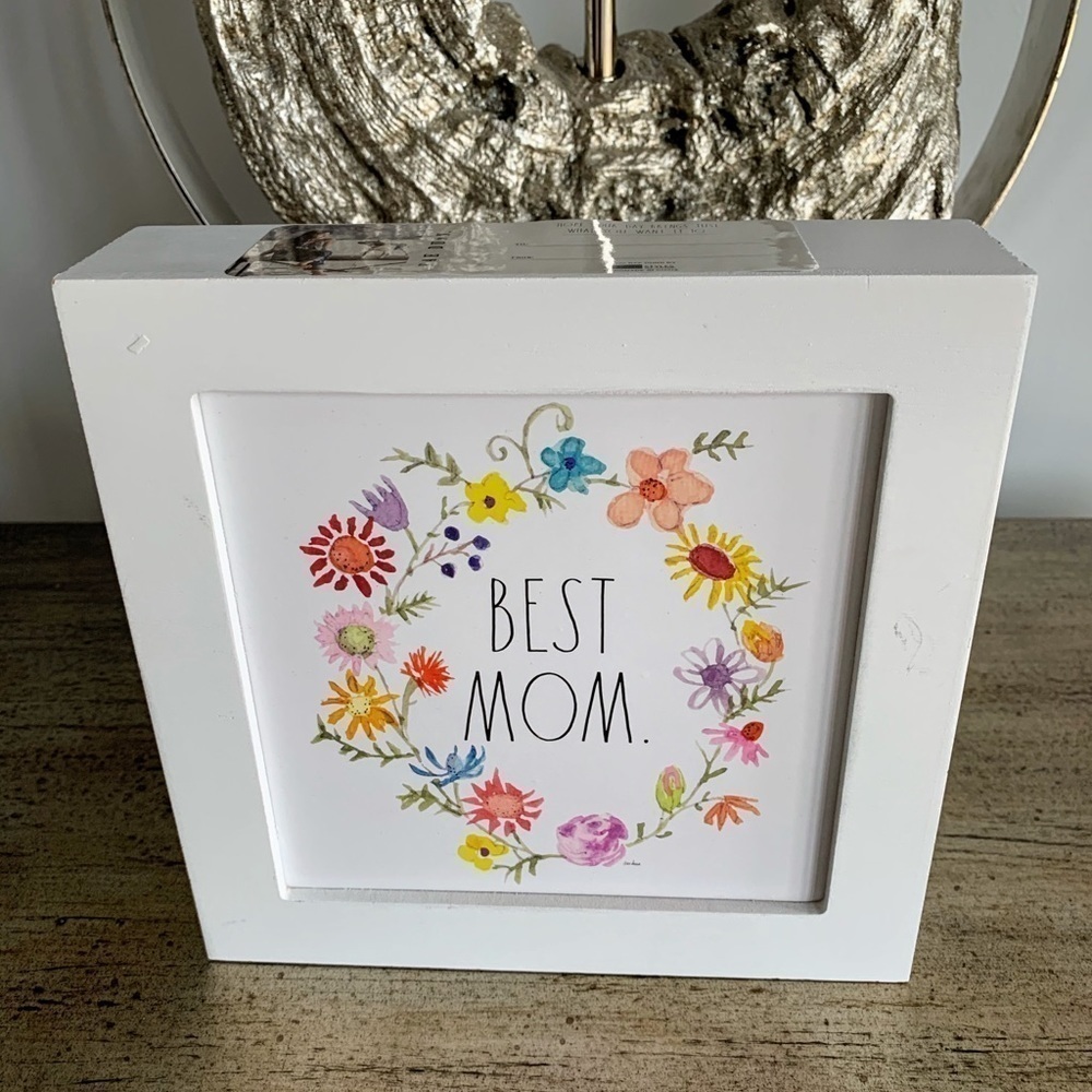 Rae Dunn “Best Mom” Floral Wooden Sign - Picture 1 of 7